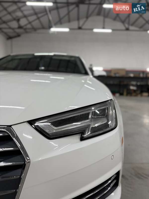 Седан Audi A4 2017 в Любомле