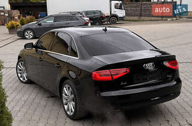 Седан Audi A4 2013 в 
