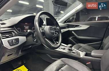 Седан Audi A4 2015 в 