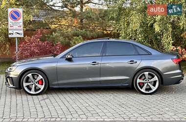 Седан Audi A4 2024 в Львове