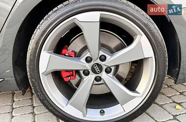 Седан Audi A4 2024 в Львове