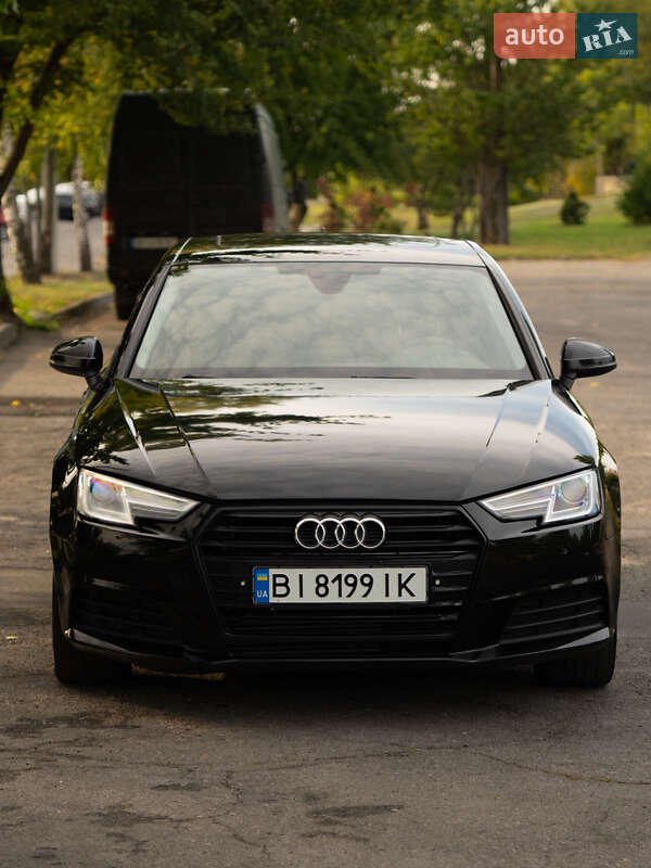 Седан Audi A4 2016 в Полтаве