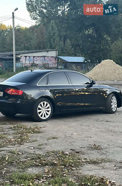 Седан Audi A4 2009 в 