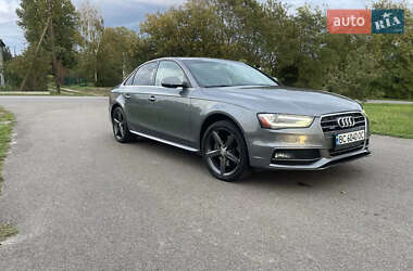 Седан Audi A4 2015 в 