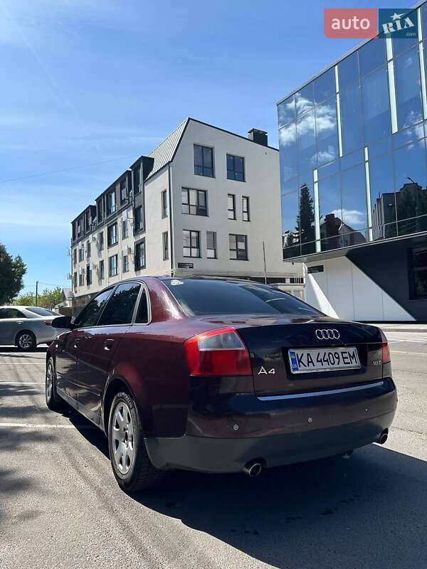 Седан Audi A4 2002 в Киеве