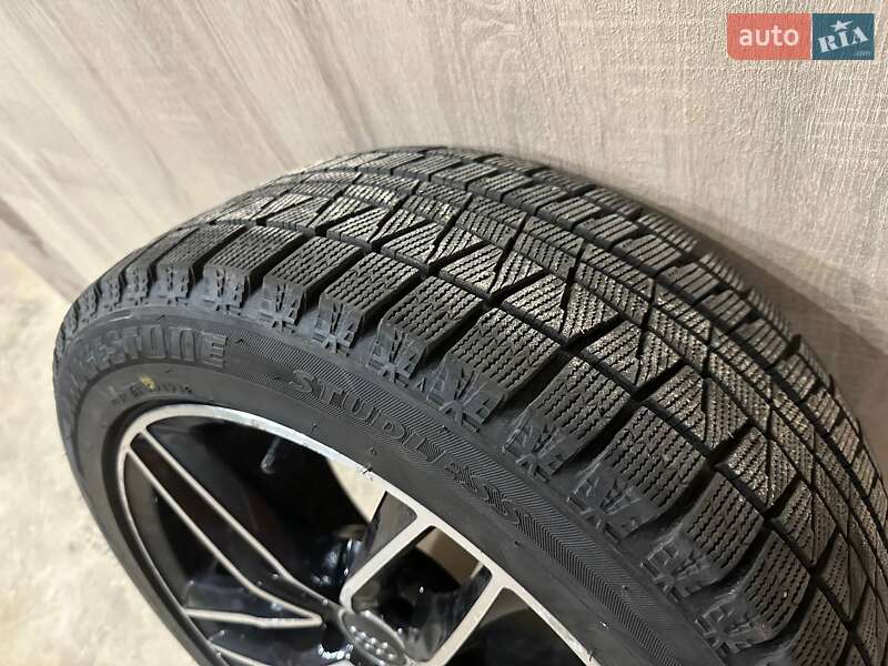 Седан Audi A4 2018 в Харькове
