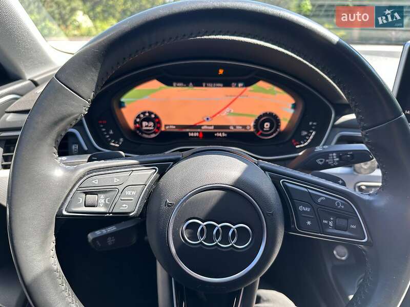 Седан Audi A4 2018 в Харькове