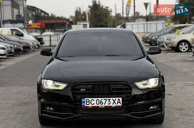 Седан Audi A4 2014 в 
