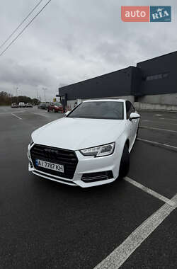 Седан Audi A4 2018 в 