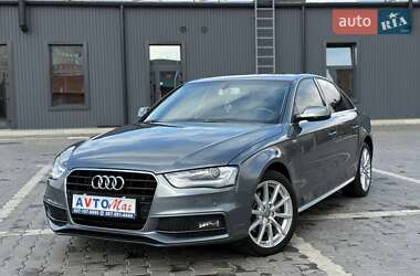 Седан Audi A4 2014 в 