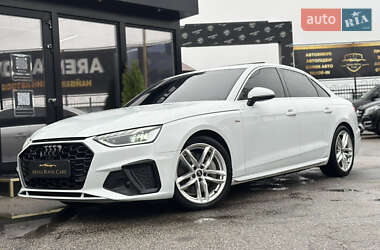 Седан Audi A4 2022 в Харкові