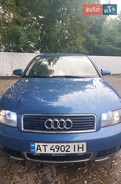 Седан Audi A4 2002 в Снятине