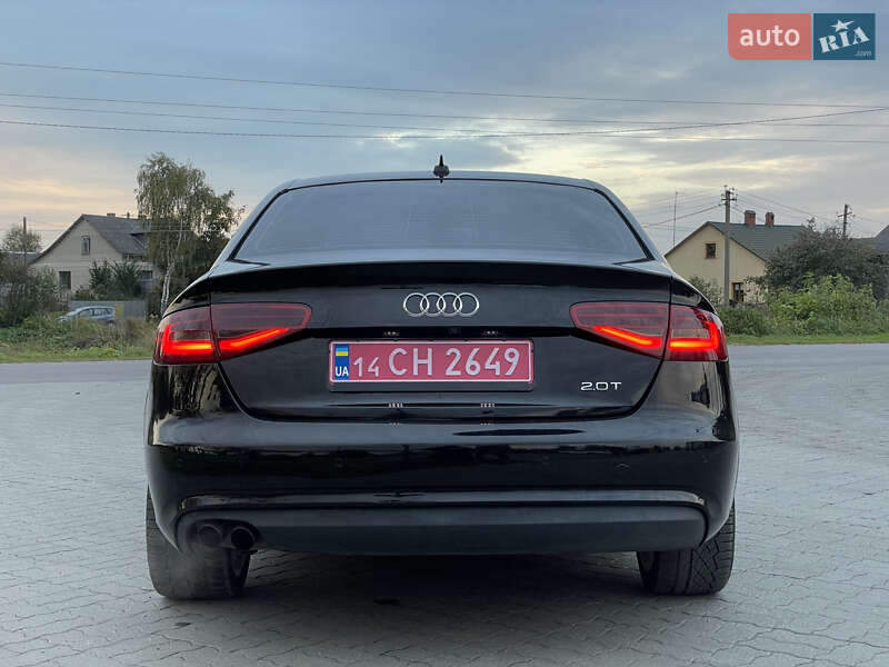 Седан Audi A4 2013 в Яворове