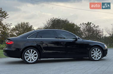 Седан Audi A4 2013 в 