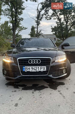 Седан Audi A4 2011 в Миколаєві
