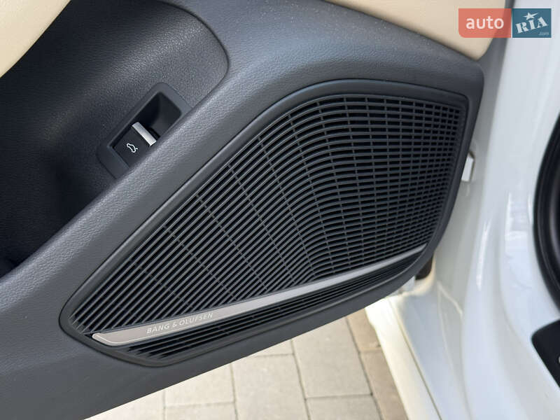 Седан Audi A4 2020 в Луцьку