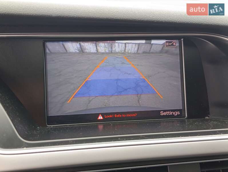 Седан Audi A4 2015 в Луцке