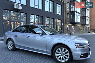 Седан Audi A4 2014 в 