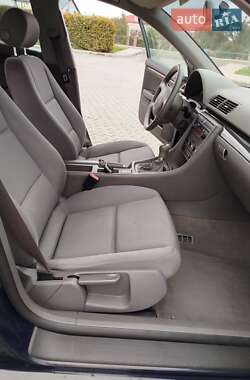 Универсал Audi A4 2003 в 