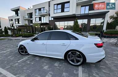 Седан Audi A4 2020 в Перечині
