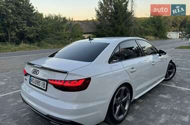 Седан Audi A4 2020 в Перечині