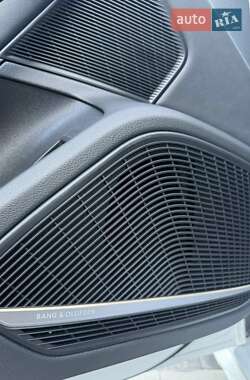 Седан Audi A4 2020 в Перечині
