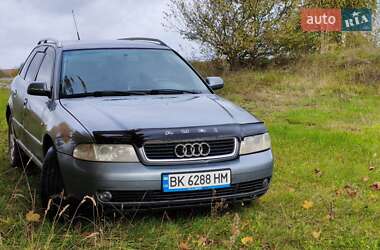 Универсал Audi A4 2000 в 