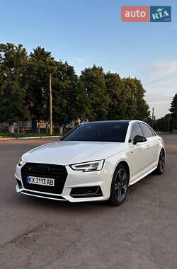 Седан Audi A4 2016 в 