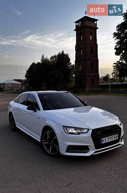 Седан Audi A4 2016 в 