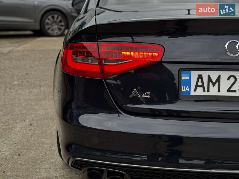 Седан Audi A4 2014 в Житомирі
