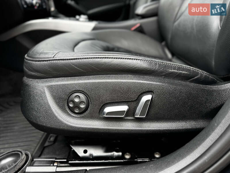 Седан Audi A4 2014 в Житомирі