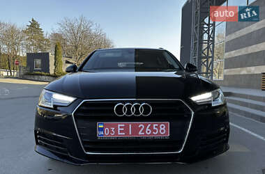 Универсал Audi A4 2017 в 