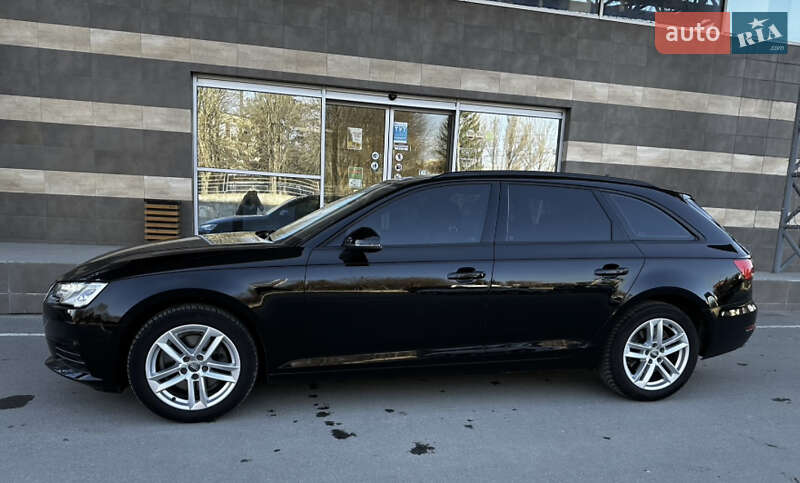 Универсал Audi A4 2017 в Тернополе