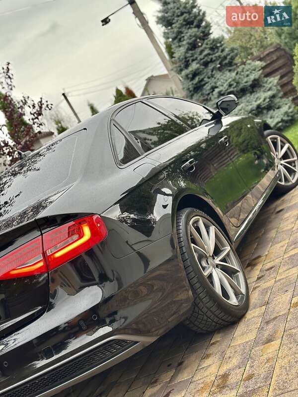 Седан Audi A4 2016 в Вінниці