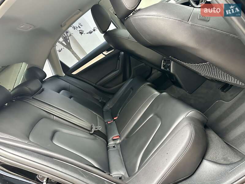 Седан Audi A4 2016 в Вінниці