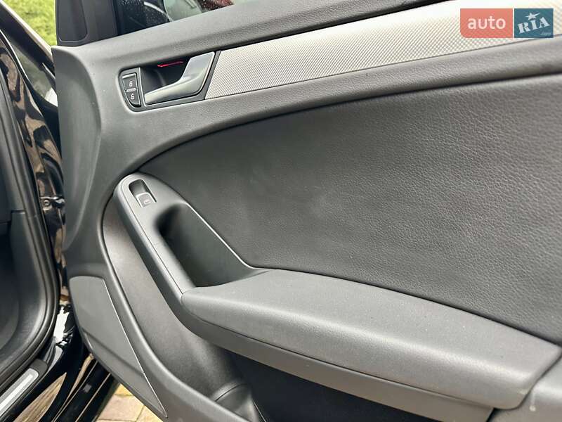 Седан Audi A4 2016 в Вінниці