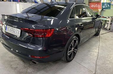 Седан Audi A4 2016 в 