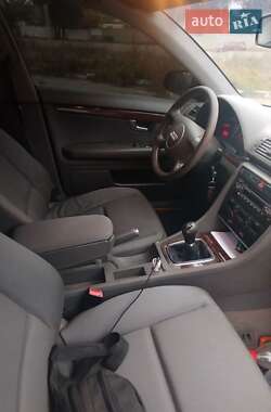 Универсал Audi A4 2001 в  фото 2 Универсал Audi A4 2001 в