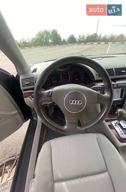 Универсал Audi A4 2004 в 