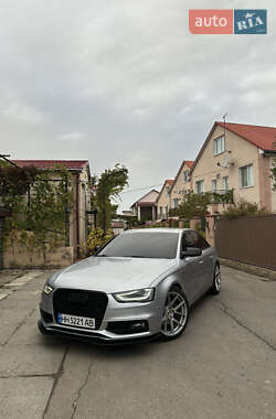 Седан Audi A4 2015 в Одесі