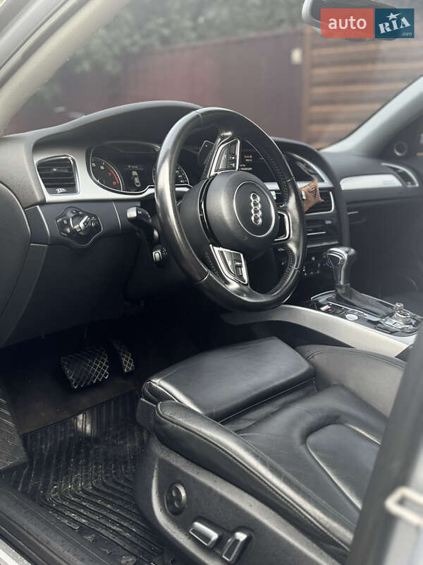 Седан Audi A4 2015 в Одессе