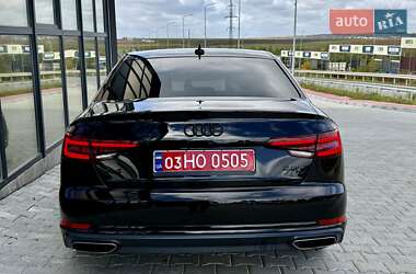 Седан Audi A4 2019 в 