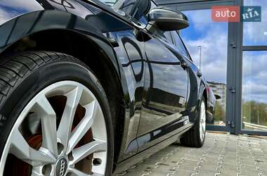 Седан Audi A4 2019 в 