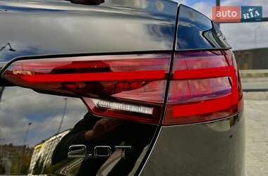 Седан Audi A4 2019 в 