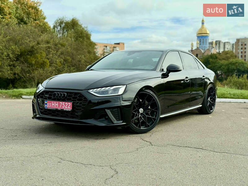 Седан Audi A4 2020 в Ровно