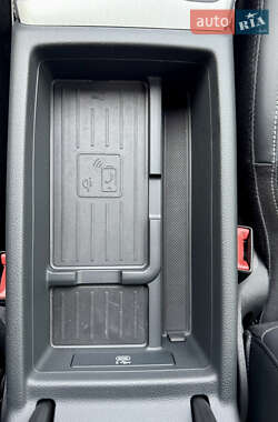 Седан Audi A4 2020 в 