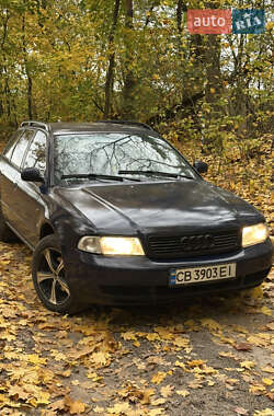 Универсал Audi A4 1996 в Ичне
