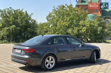 Седан Audi A4 2017 в 
