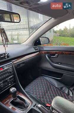 Универсал Audi A4 2002 в Мостиске