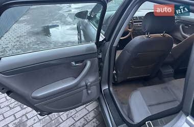 Универсал Audi A4 2004 в 